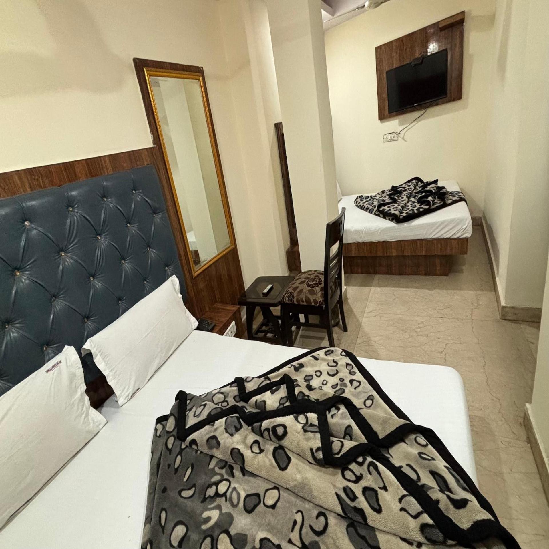 Hotel Pk International Near By New Delhi Station I Couple Friendly Rom bilde